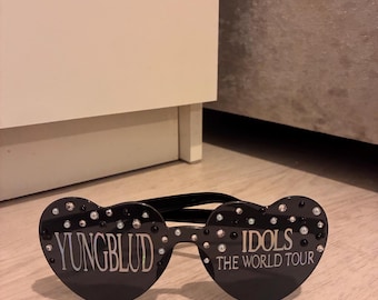 yungblud concert glasses