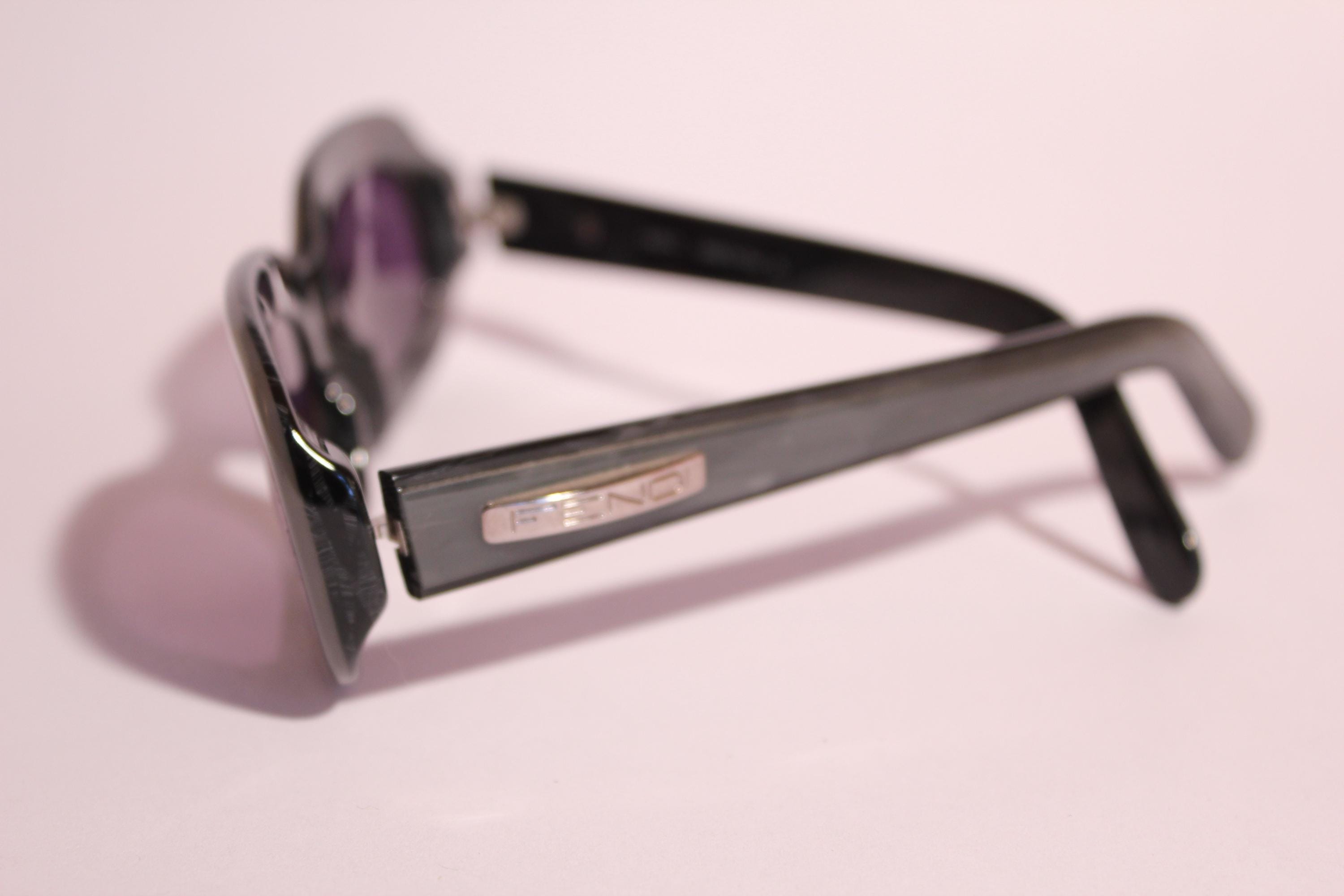 Never Worn Fendi Sunglasses NEW VINTAGE FENDI FS 300 OVAL SLEEK BLACK 1990 ITALY  main image 2