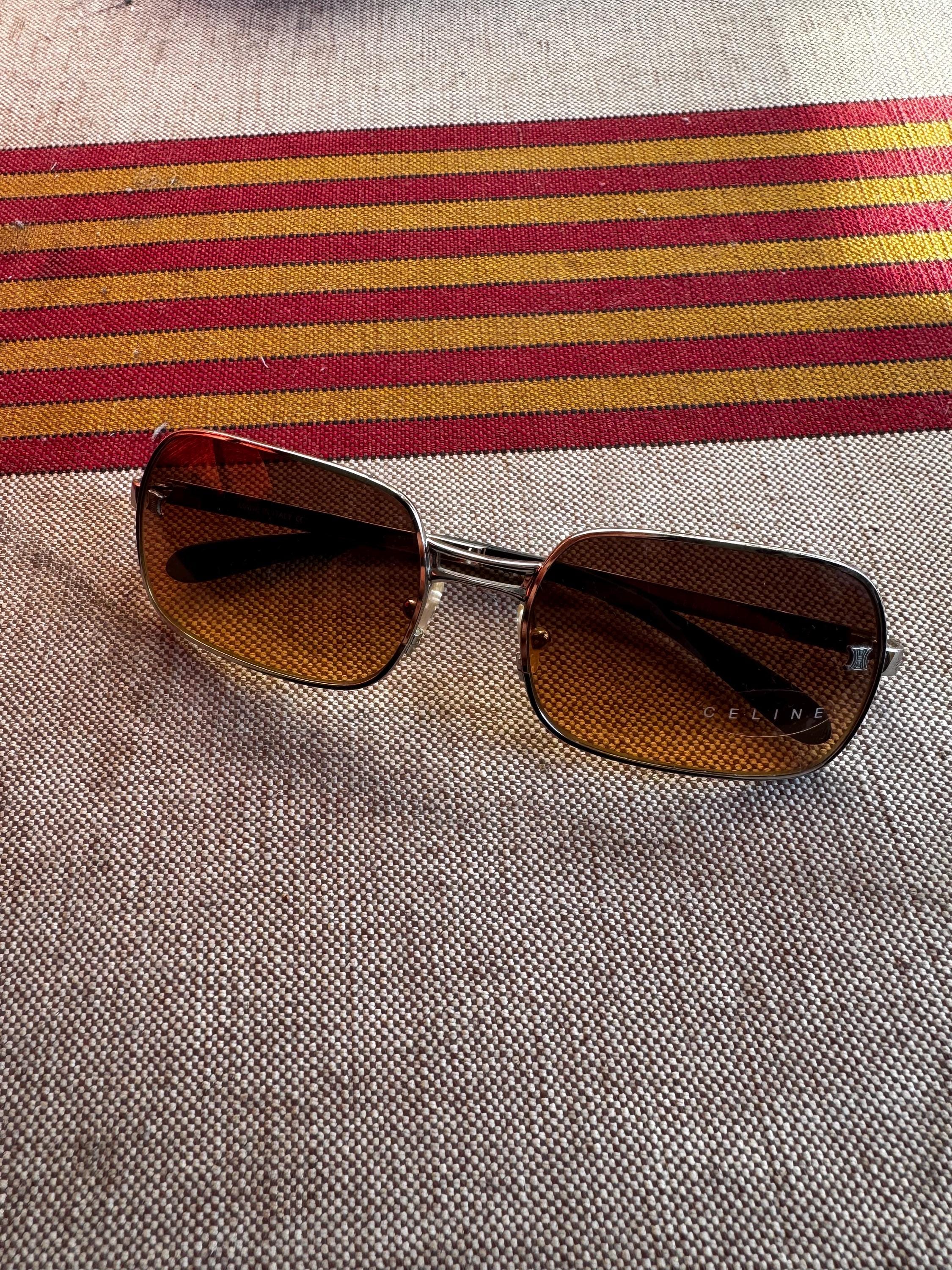 Celine sunglasses never worn Celine CL40235U S (54 - 18) with Green lenses and Gold frame  main image 3