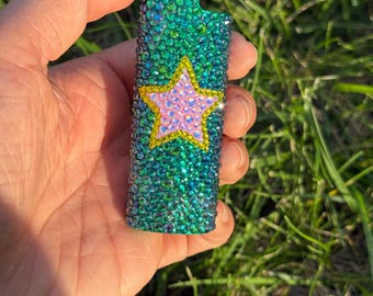 Strass Feuerzeughülle handgefertigt - Aurora Grün Blau Farbverschiebung, rosa Stern & Herz, niedliches ästhetisches Geschenk