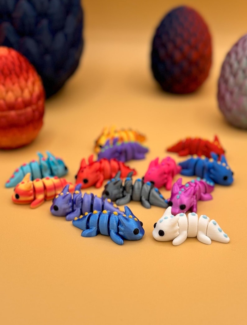 Adorable 3D printed dragons are perfect for fantasy lovers, DnD, dragon lovers, and other gifts.