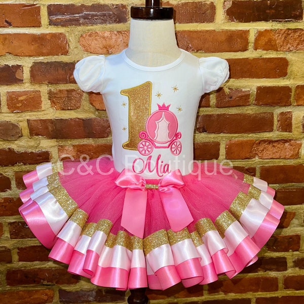 Girls birthday princess  tutu outfit, pink princess tutu outfit, little princess birthday tutu, pink ballerina tutu, princess carriage shirt