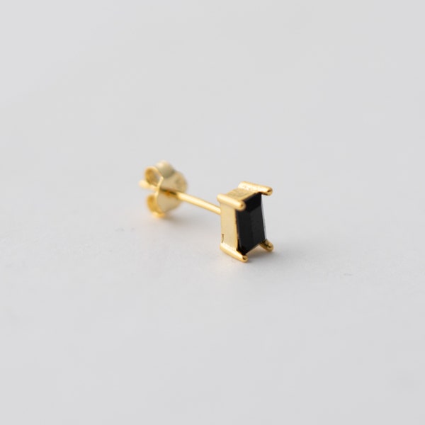 Black BAGUETTE Earring - Sleek Minimalist Rectangle Stud 6mm, Dainty Gold Post for Daily Chic, Unique Jewelry Gift for Her