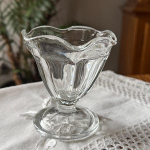 Bol pour chat en verre surélevé vintage : bol de nourriture pour animaux de compagnie unique en son genre