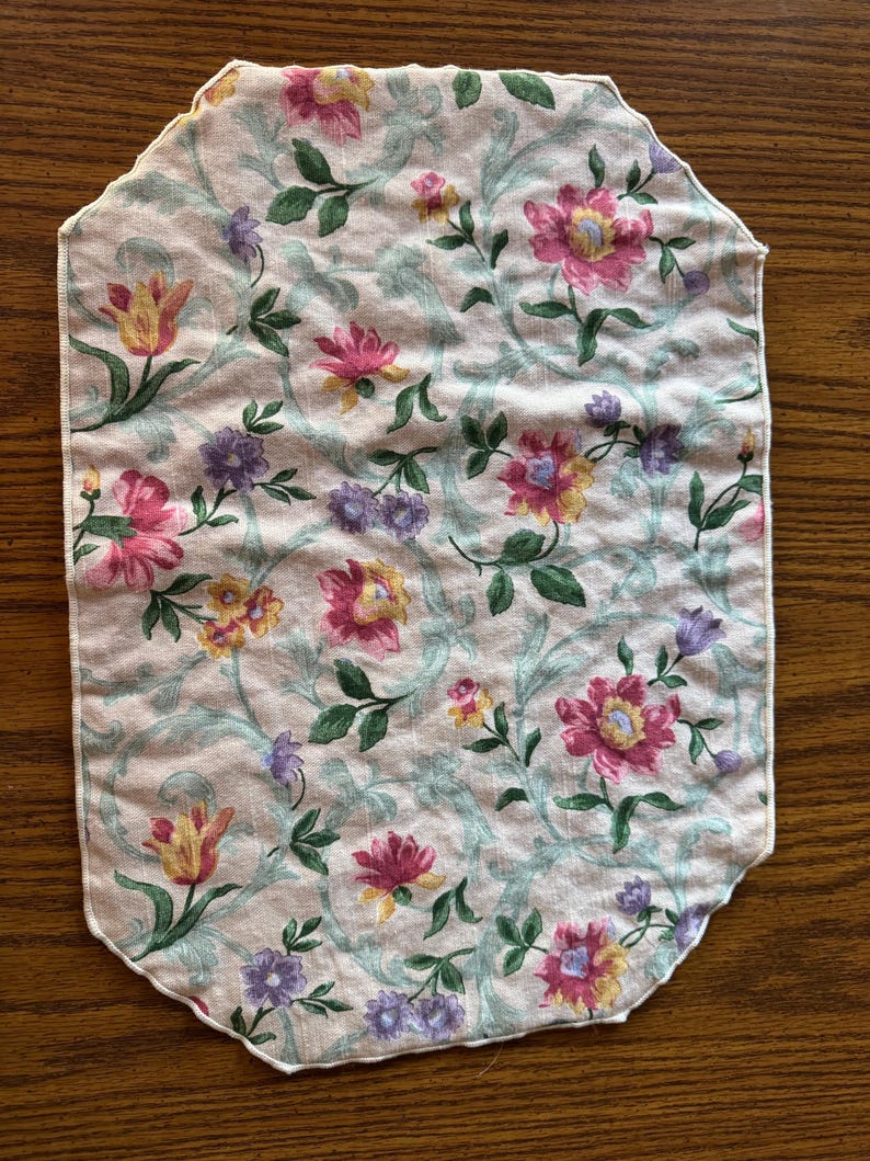 Tapis de nourriture pour chat vintage recyclé : set de table respectueux de l'environnement pour animaux de compagnie image 16