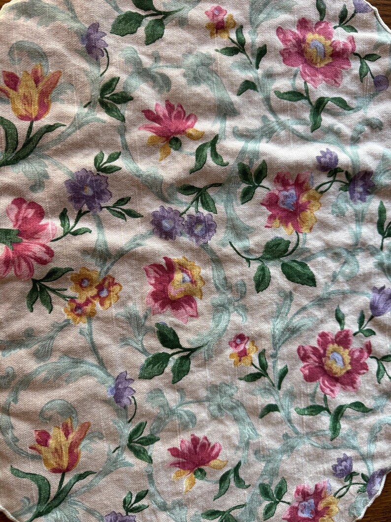 Tapis de nourriture pour chat vintage recyclé : set de table respectueux de l'environnement pour animaux de compagnie image 17