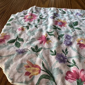 Tapis de nourriture pour chat vintage recyclé : set de table respectueux de l'environnement pour animaux de compagnie image 3