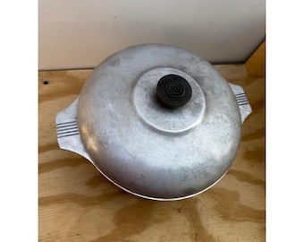 Magnalite GHC 5 Quart Dutch Oven Cast Aluminum Stockpot with Lid Made in USA