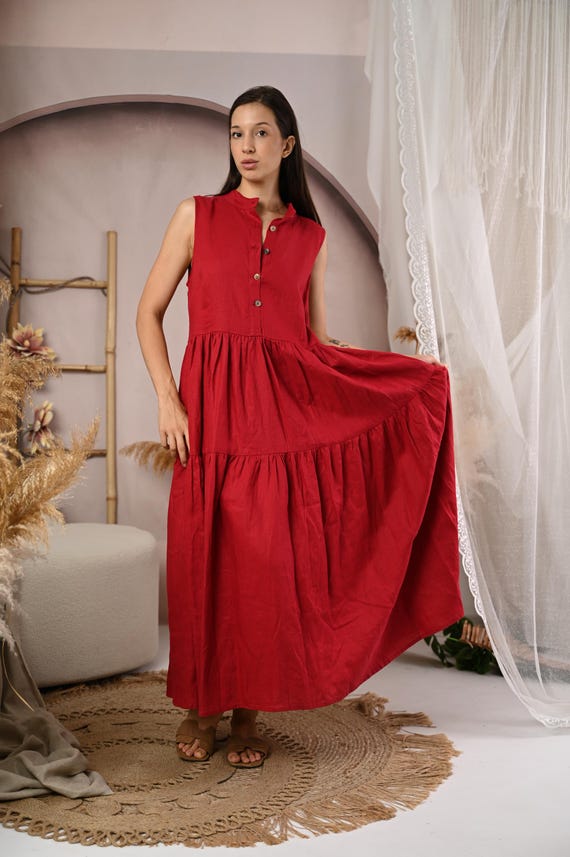 fitted lace wedding dress Lydie Maxi Dress in Red – Isalis