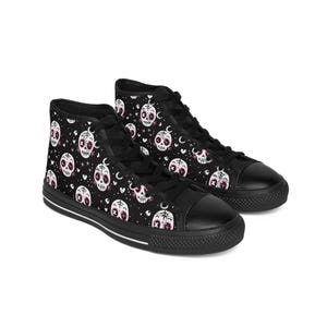 Sugar Skull Sneakers,  Cute Pastel Goth Sneakers for Girl, Pink and Black Skull Day of the Dead Shoes, Women&#39;s High Top Tennis Shoes,