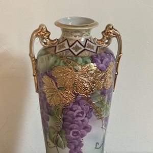 Beautiful Japanese Embossed Vase