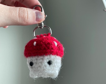 crochet mushroom keychain