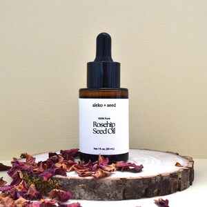 Hagebuttenkernöl | 1 Unze Regeneratives Hagebuttenkernöl | Reines, kaltgepresstes Öl | | Alle natürlichen Öle | Beauty und Wellness Geschenk für Mama, für sie