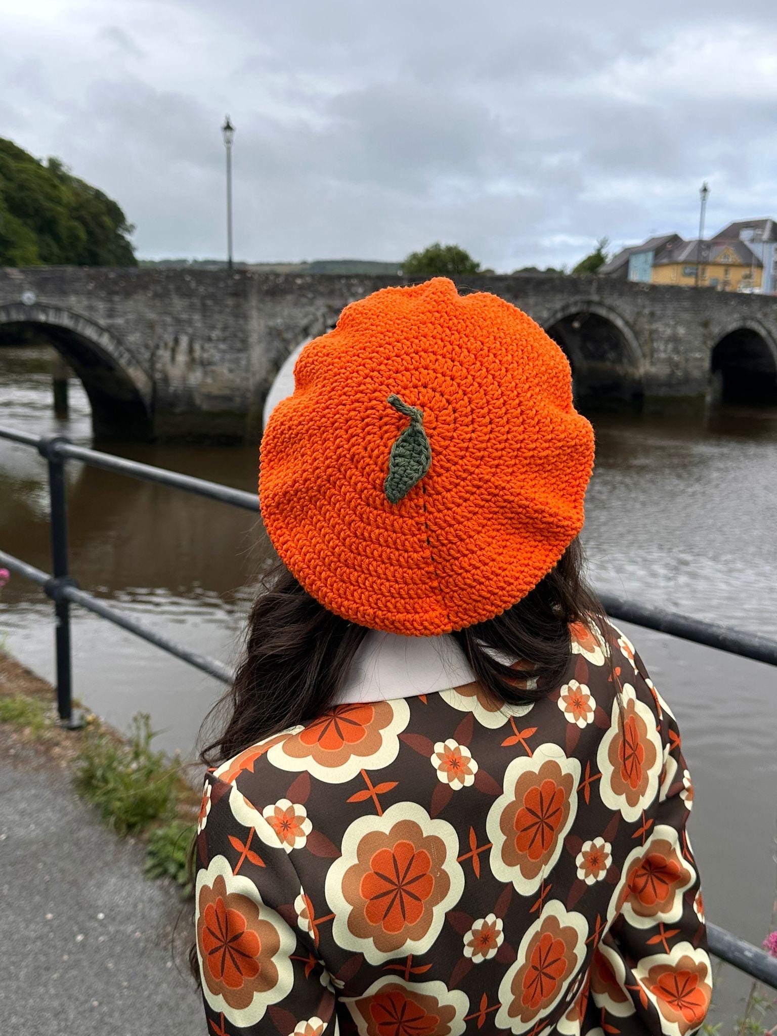 Handmade Unisex Knit Crochet Beret Hat Teen Adult OS Green Orange Chevron NEW ANISE ORANGE SPARKLE OPEN WEAVE BEANIE HAT HAND MADE  main image 2