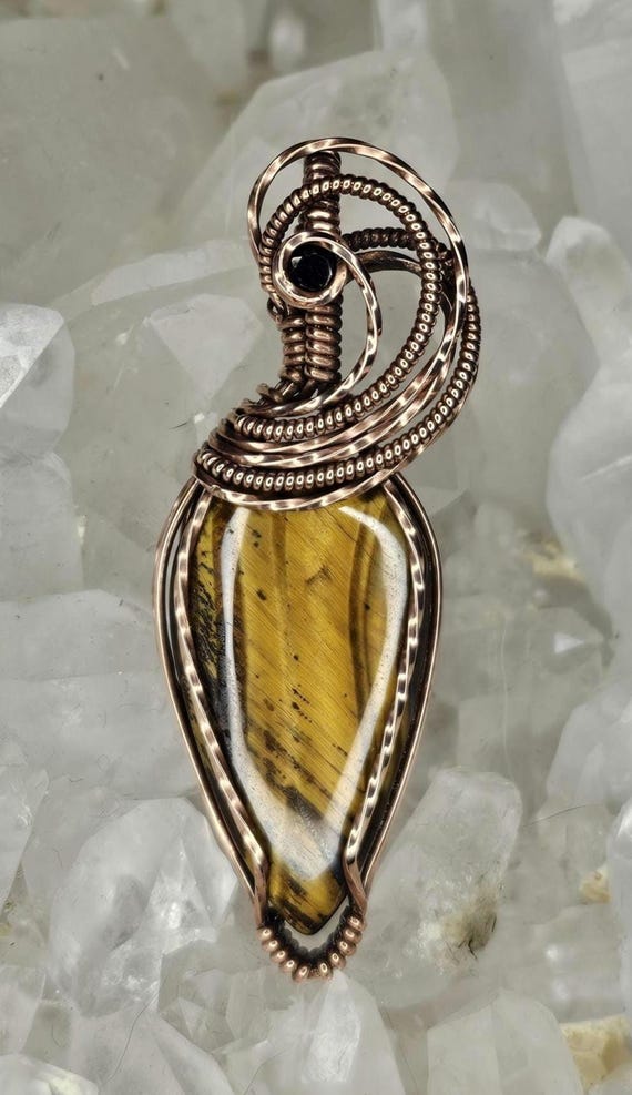 Hand Woven Copper Tiger's Eye Pendant with Onyx Accent