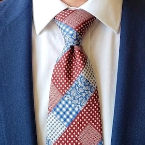 Vintage Bevilacqua Silk Tie Made in Italy 90s Y2K Geometric Patchwork Jacquard Red Blue White Polka Dot Floral Stars 9.5 cm Wide Necktie