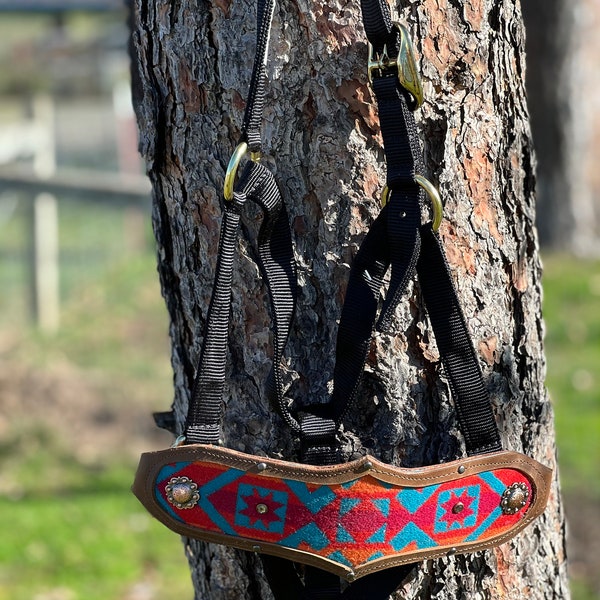 Bronc halter