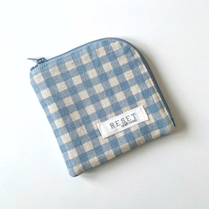 Blau kariertes Reißverschlusstäschchen – Minimalistische Geldbörse aus Stoff, kleine Kosmetiktasche, Makeup Beutel, Geschenk für Sie und Ihn