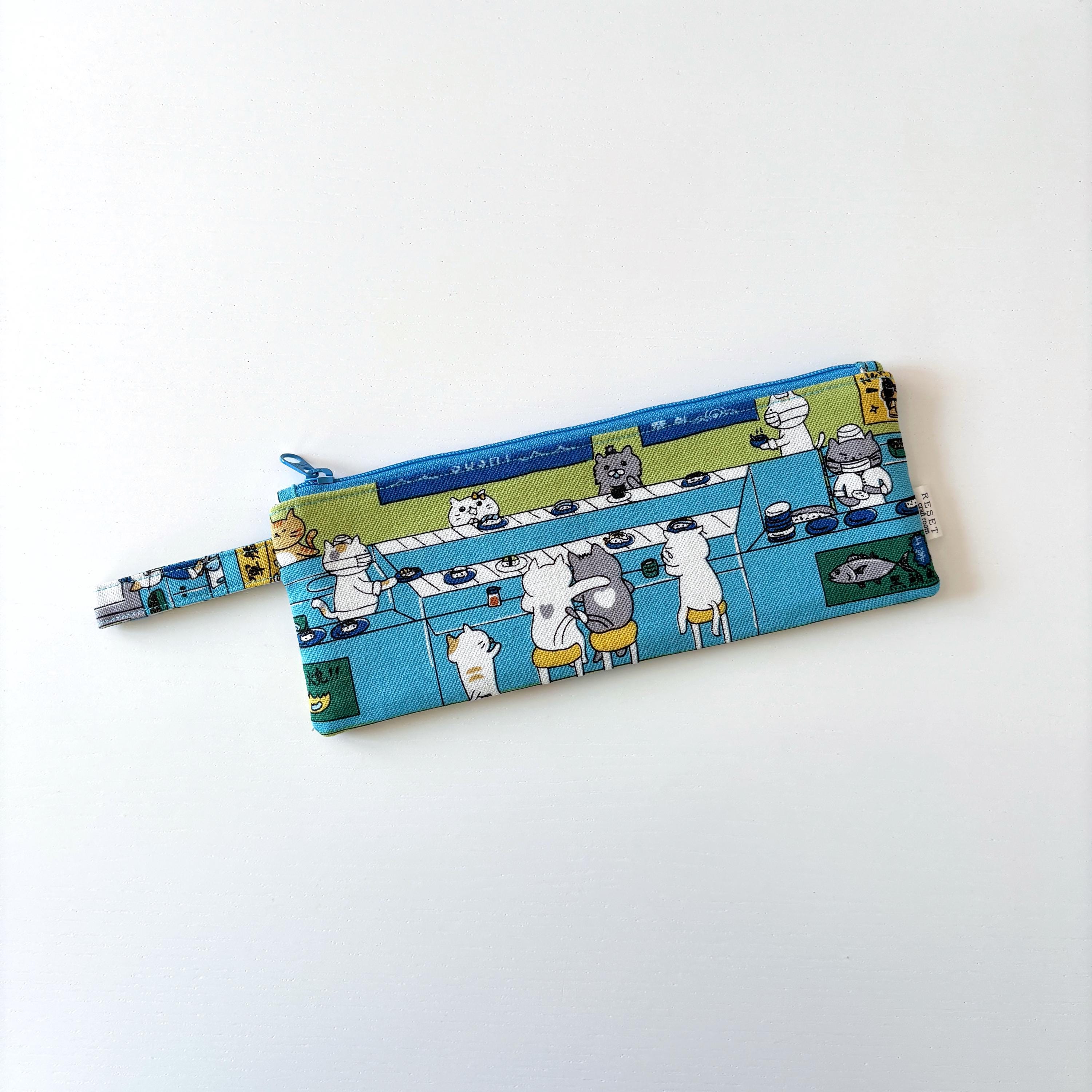 Cute Cats & Sushi Pencil Case – Kawaii Cats Eating Sushi Slim Fabric Zipper Pouch, Minimalist Stationery Holder, Cat or Japan Lover Gift
