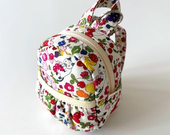 Mini Floral & Cats Backpack Keychain: Kawaii Flower Bag Charm, Coin Purse, Earphone Case