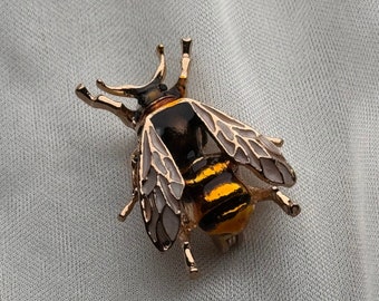Gold brooch,Vintage Jewelry Beautifully Detailed Realistic Enamel Bee Pin Brooch,Mother&#39;s Day gift