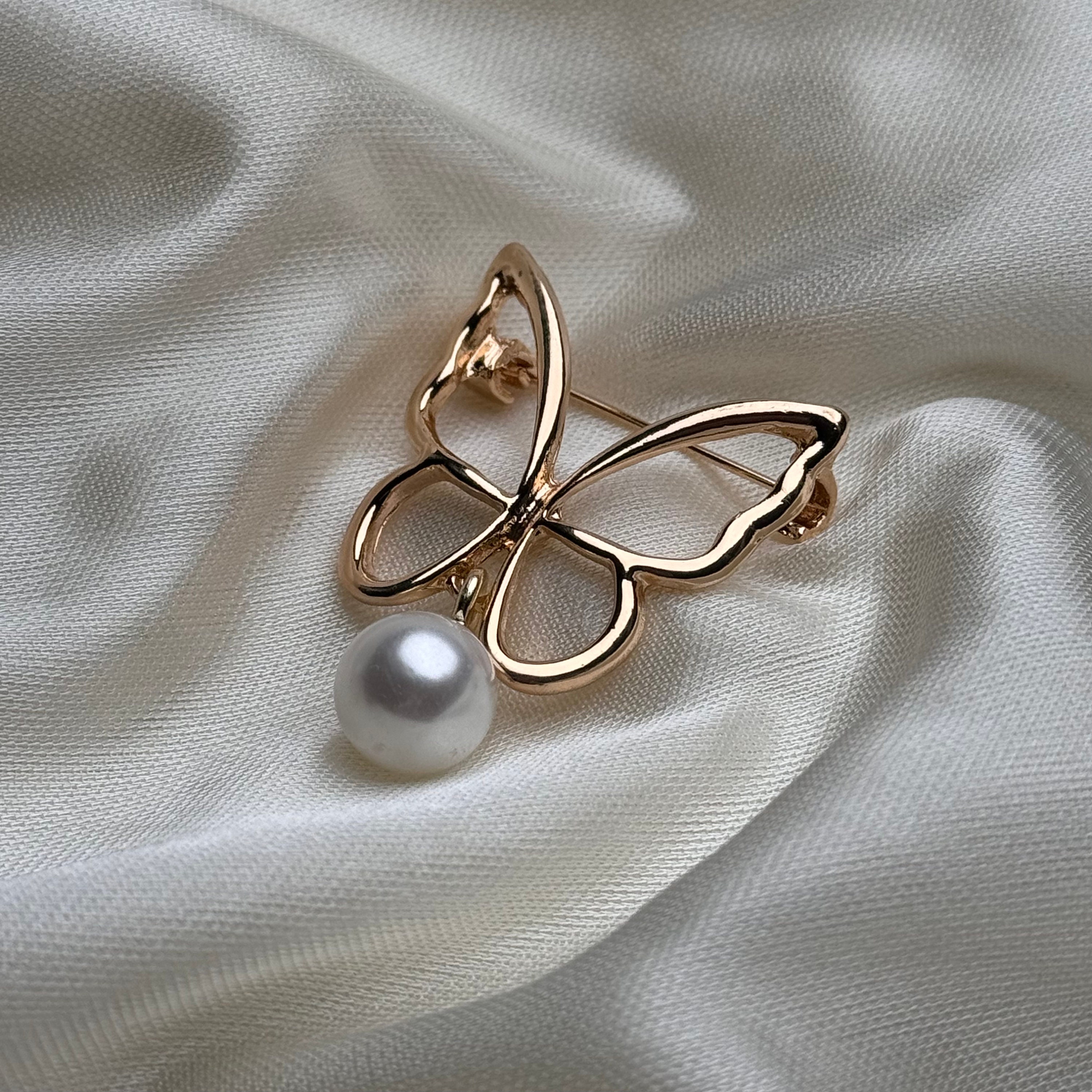 ヴィンテージ バタフライ ブローチ：パール インセクト ピン - Etsy 日本
