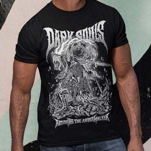 Dark Souls Artorias Graphic T Shirt Heavy Gaming Streetwear Gifts for Gamers Stylish Heavy Metal Shirt Elden Ring Shirts Illustrated