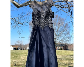 Xscape Navy Blue Silver Embroidered Rhinestone Chiffon Gown Dress 4202X Size 10