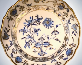 Antique Meissen Blue Onion Porcelain 7” Dish Germany
