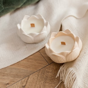 Lotus Duftkerze Set Duftblume Sojawachs Kerze Lotus Duftkerze Blume Soja Kerze Geschenk Wohnkultur Housewarminggeschenk handgemachtes Geschenk