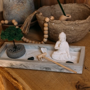 Jardín zen con Buda, jardín de arena japonés en miniatura, regalo de meditación, regalo de decoración de yoga, decoración de escritorio, juego de relajación de atención plena, decoración del hogar
