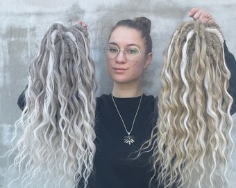 Curly Dreadlocks Extensions in Gold Blonde - Boho Festival Curls Double Ended Synthetic Wavy Locs Voluminous Crochet Wavy Hair Full Set