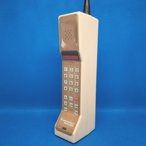 Handmade DynaTAC 8200x Cosplay Brick Phone Prop in Beige - The Front is a Sticker/Label