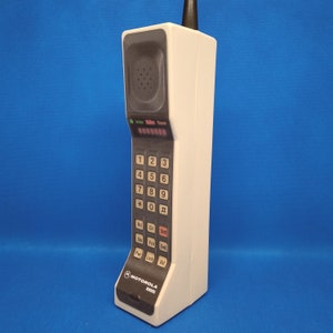 Handmade DynaTAC 8000x Cosplay Brick Phone Prop in Beige - The Front is a Sticker/Label