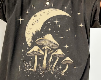 Camiseta con estampado de setas celestiales / Camiseta gráfica de luna y estrellas, regalo para amantes de la naturaleza