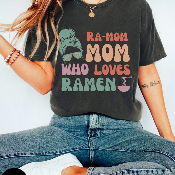 Ramen t-shirt, Mom loves ramen, Japanese noodles, Asian food, korean outfit, Foodie, Japanese aesthetic, ramen noodle t-shirt, Unisex