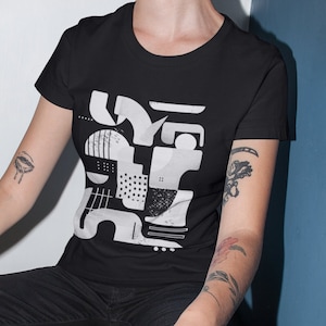 Moderne Kunst T-Shirt, Geometrische Formen, schwarz und weiß, Künstlerisch Shirt, Künstler Geschenk, Grafik T-Shirt Unisex