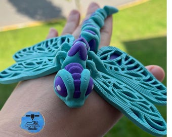 Cute 3D Printed Articulatef Dragonfly | Poseable Insect Figurine | Dragonfly with Articulated Wings | Flexible Insect Sculpture Perfect Gift