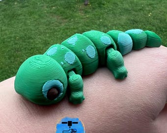 Baby Salamander | Salamander 3D | 3D Printed Articulating Flexi Fidget | Flexi Salamander | 3D Printed Animals | Reptile Figurine | Stim Toy