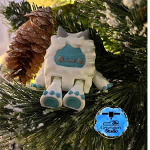 Cute Articulated 3D Printed Yeti Figure | Flexi Abominable Snowman | Yeti Toy | Movable Fidget Toy | Unique Christmas Gift | Big foot Stocki
