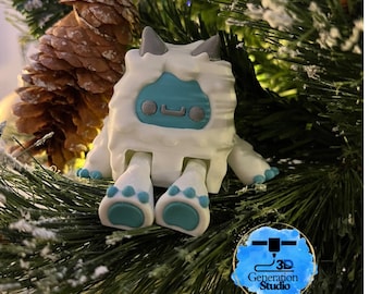 Cute Articulated 3D Printed Yeti Figure | Flexi Abominable Snowman | Yeti Toy | Movable Fidget Toy | Unique Christmas Gift | Big foot Stocki
