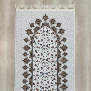 Luxury Prayer Rug: Muslim Prayer Mat, Eid Ramadan Gift