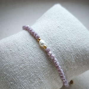 Lavendelkleurige zoetwaterparel | delicate lila zomerarmband 100% waterdicht incl. verpakking Zelfliefde mantra | Aanmoedigingscadeau voor je beste vriend(in)