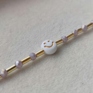 Smiley guldarmband inklusive klistermärke och förpackning, självkärleksbekräftelse, meditation, uppmuntran, optimism, present till flickvän, lila/lila