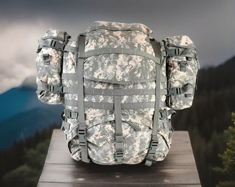 US Army Ucp Acu Molle II Backpack Large Field Pack Digital Camouflage