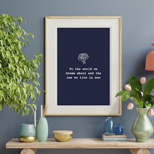 Hadestown Musical Theatre Broadway Letras Descarga instantánea // Brindis por el mundo con el que soñamos // Wall Art Print Quote Tipografía imprimible