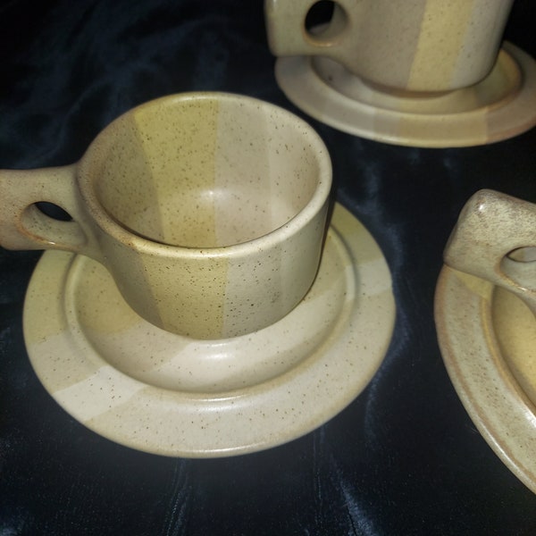 Set of 3 VTG Fabrik Jim McBride Firefox Stoneware Coffee Mug and Plate Set beautiful color