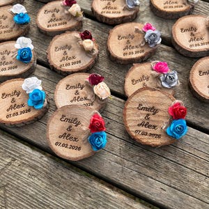 Rustic Wedding Favor Magnet Personalized with Names and Date, Wood Slice Keepsake with Flowers, Custom Engagement Party Gift