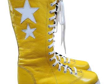 Botas de Lucha Libre, Hechas a Mano, 100% Cuero Original, Color Amarillo, Estrellas Blancas