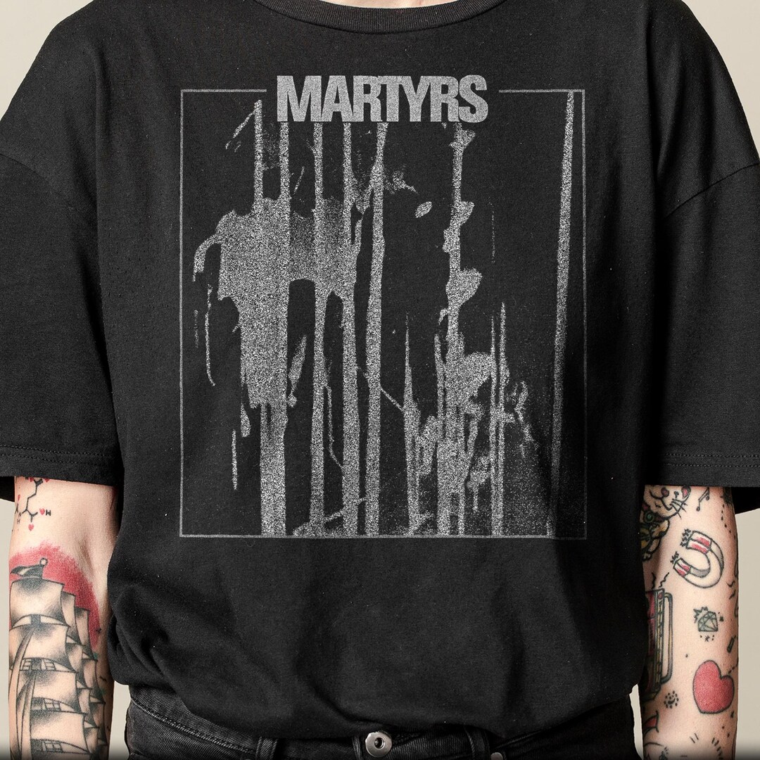 マーターズ　MARTYRS Tシャツ L 未開封　映画　洋画　新品 il_1080xN.7520832901_gd56.jpg
